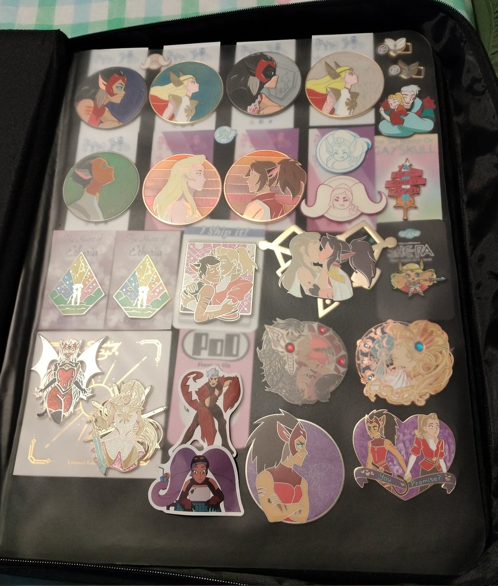 HauntedByCatra's tweet photo. Yay finally done!! 🎉
#pinfolio #catradora #catra #adora #pins #spop #shera #SheraandthePrincessesofPower #collection #collector https://t.co/BxcJG36qIs