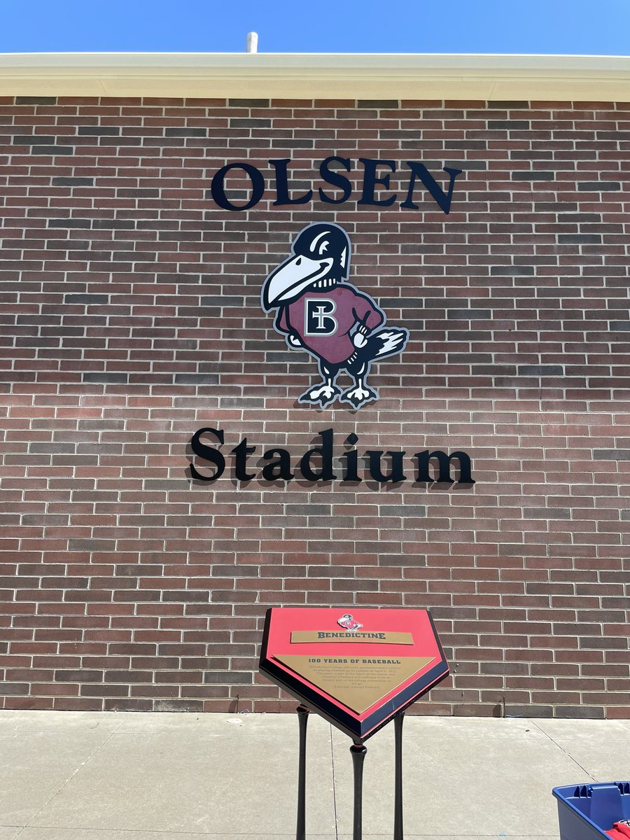 Thanks to coach <a href="/EricPeterson713/">Eric Peterson</a>  and <a href="/RavenBaseball/">Benedictine Baseball</a> staff for hosting their fall baseball camp today. Had a great afternoon at Benedictine.
