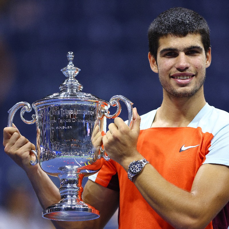 ATPTour_ES's tweet photo. Un sueño cumplido. Y recién está comenzando. 😍🏆

#USOpen | @UsOpen | @carlosalcaraz