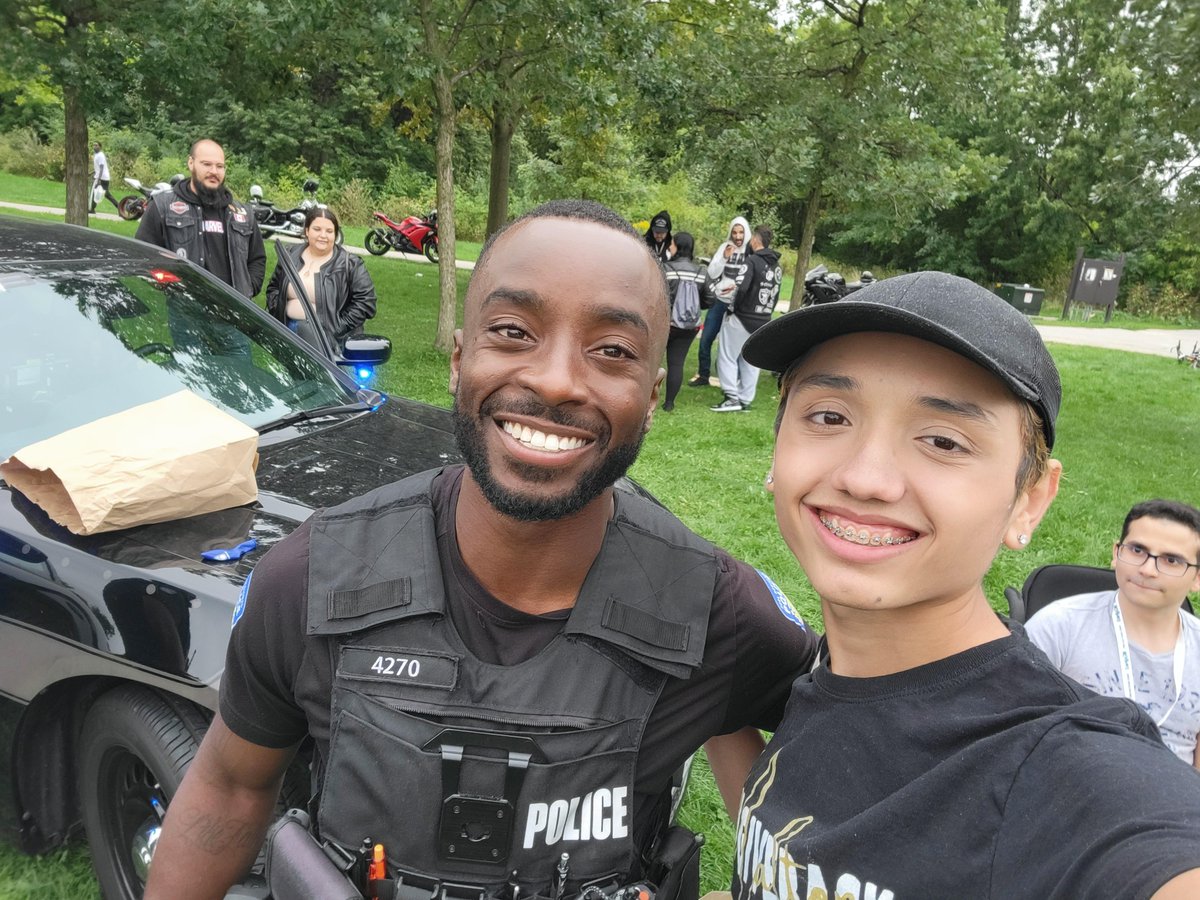 FourCornersHC's tweet photo. Last Sunday, WellFort joined The Giveback Malton for their 3rd annual back-to-school giveback and their first ever summer carnival!

It was such a success, with over 230 backpacks donated, and over 450+ attendees!

#Malton #WellFort #Giveback #Youth #Community https://t.co/E0AYoSgPRo