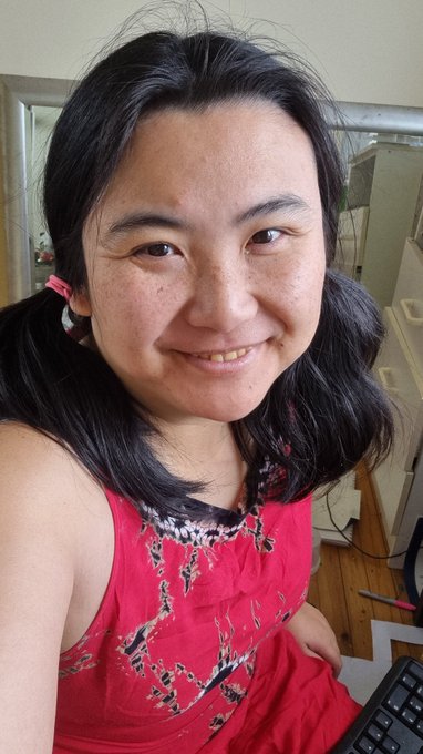 G'day! I'm about to head live on twitch. So come grab your snacks,drinks and come join me. Can't wait