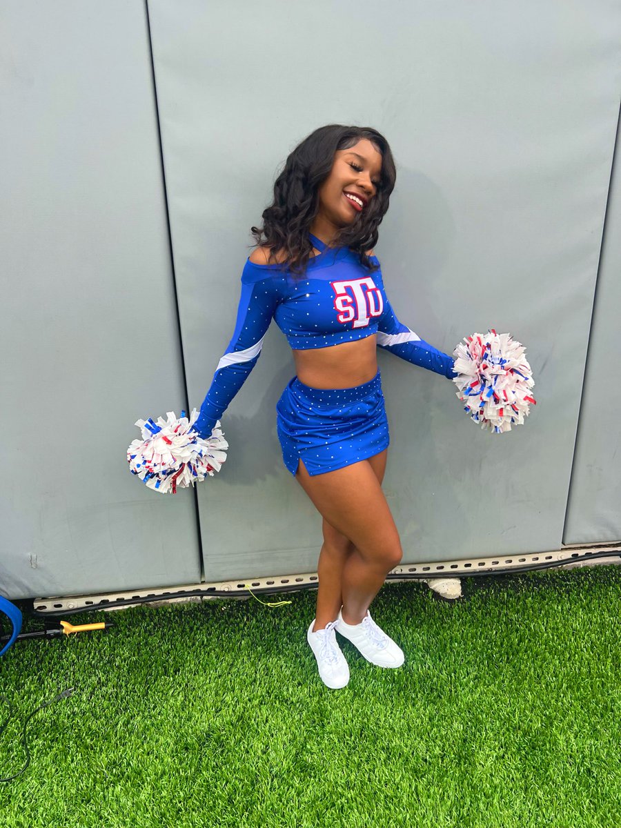 MadisonForsyth7's tweet photo. Southern Heritage Classic weekend was a movie🥳❤️💙 #tsucheer https://t.co/ZDRf7RRfQF
