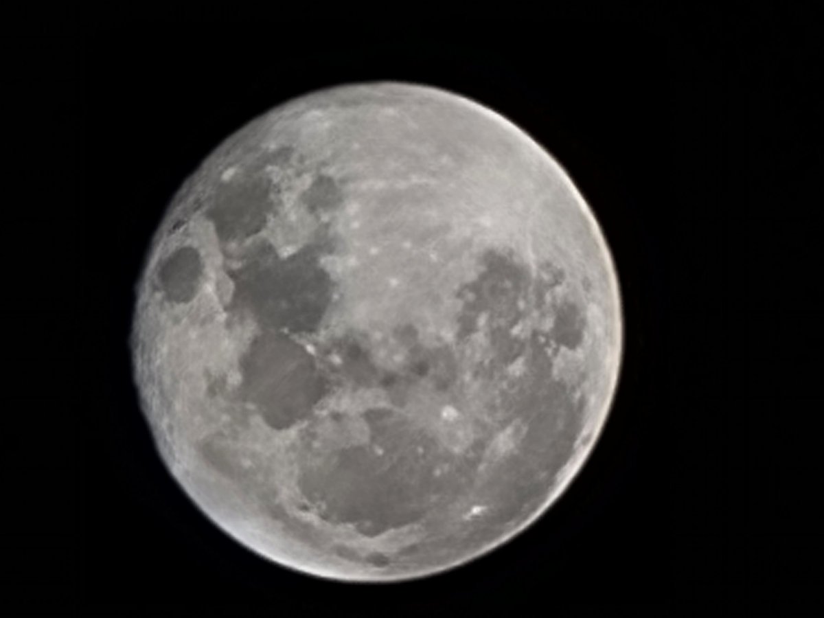 Jay_kiii's tweet photo. Un soir de lune, un moment capté par ss s21 ultra. Jamais déjà refuser sa capacité de zoomer ☺️
#samfan #ss #LUNE #TheGreatBear https://t.co/oNxb0pqRlM