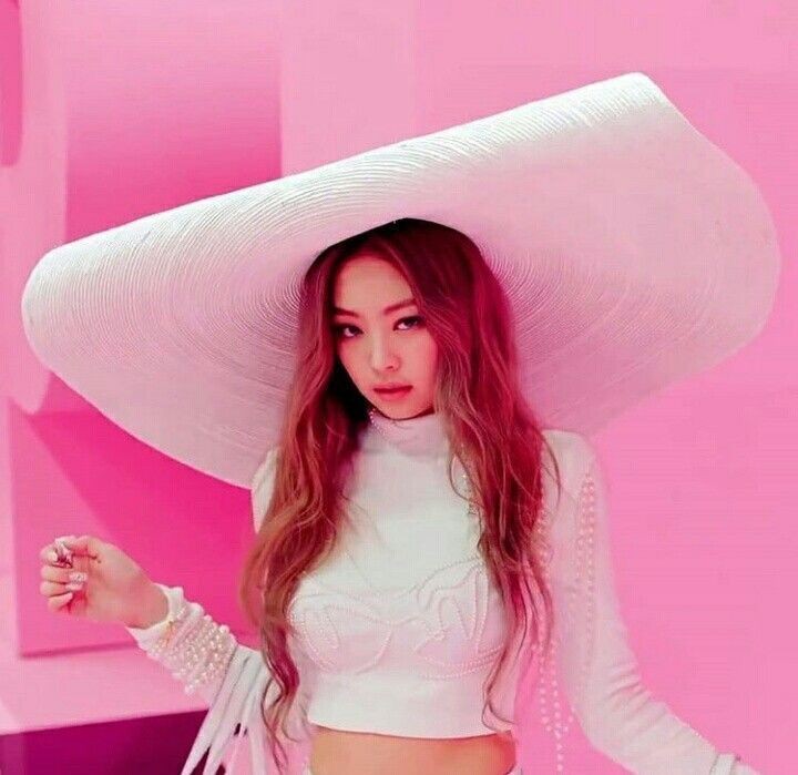 JENNIE ALLIANCE 🧛♀️ tweet media