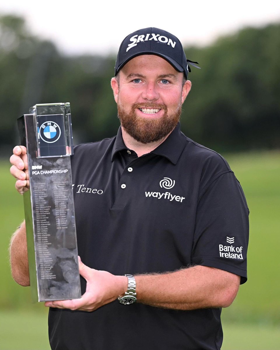 Will_ODonoghue's tweet photo. Congratulations to @ShaneLowryGolf as he holds off @McIlroyRory’s charge to win the @BMWPGA Championship after shooting a final round 7 under par 65. Great Playing Shane! #ShaneLowery #RaceToDubai #BMWPGAChampionship #DPWorldTour #PGA #Golf https://t.co/OA1qZZMRAB