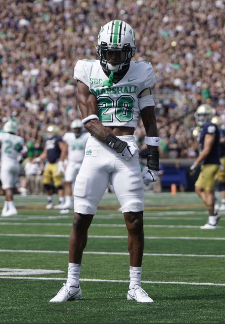 Andre Sam appreciation tweet

Vs Notre Dame
10 Tackles
5 Solo
.5 TFL
1 PD

@_Legendary21 was tested early &amp; often… and rose to meet the challenge all daggone day 🦬⚡️🦬