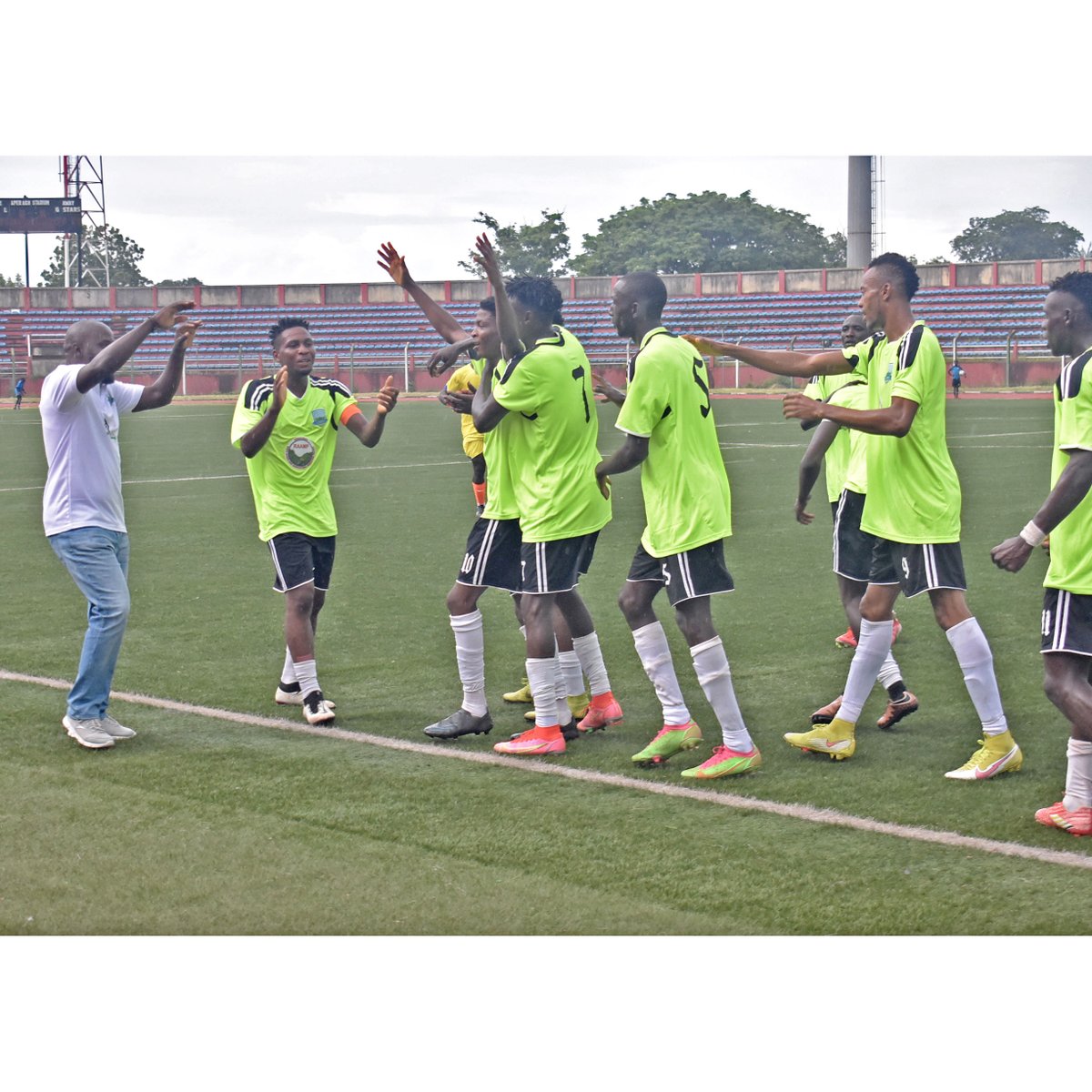 BenueRaamp's tweet photo. The AESON Football Tournament kicked off with the victory of the AESON FC of Makurdi over the AJ United of Tarka. Benue RAAMP was on ground to support grassroot soccer development.
Photospeak:

#BENUERAAMP 
#INGODWETRUST 
#CSR https://t.co/zb5bKyHvE7