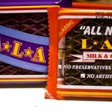mochasensei_'s tweet photo. I'm selling Classic Lala Milky Chocolate Ube 35g P... for ₱15. Get it on Shopee now! https://t.co/cYvYKkjRyY #ShopeePH https://t.co/Tg5qN3RqKV