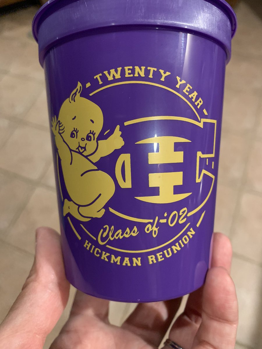 CaldwellRusBlvd's tweet photo. Celebrated my HS reunion this weekend! #KewpieNation #Classof2002 #CPSBest #CPSLegacy #PurpleandGold #KewpDawgs 💜💛 https://t.co/fDf6yuLBCU