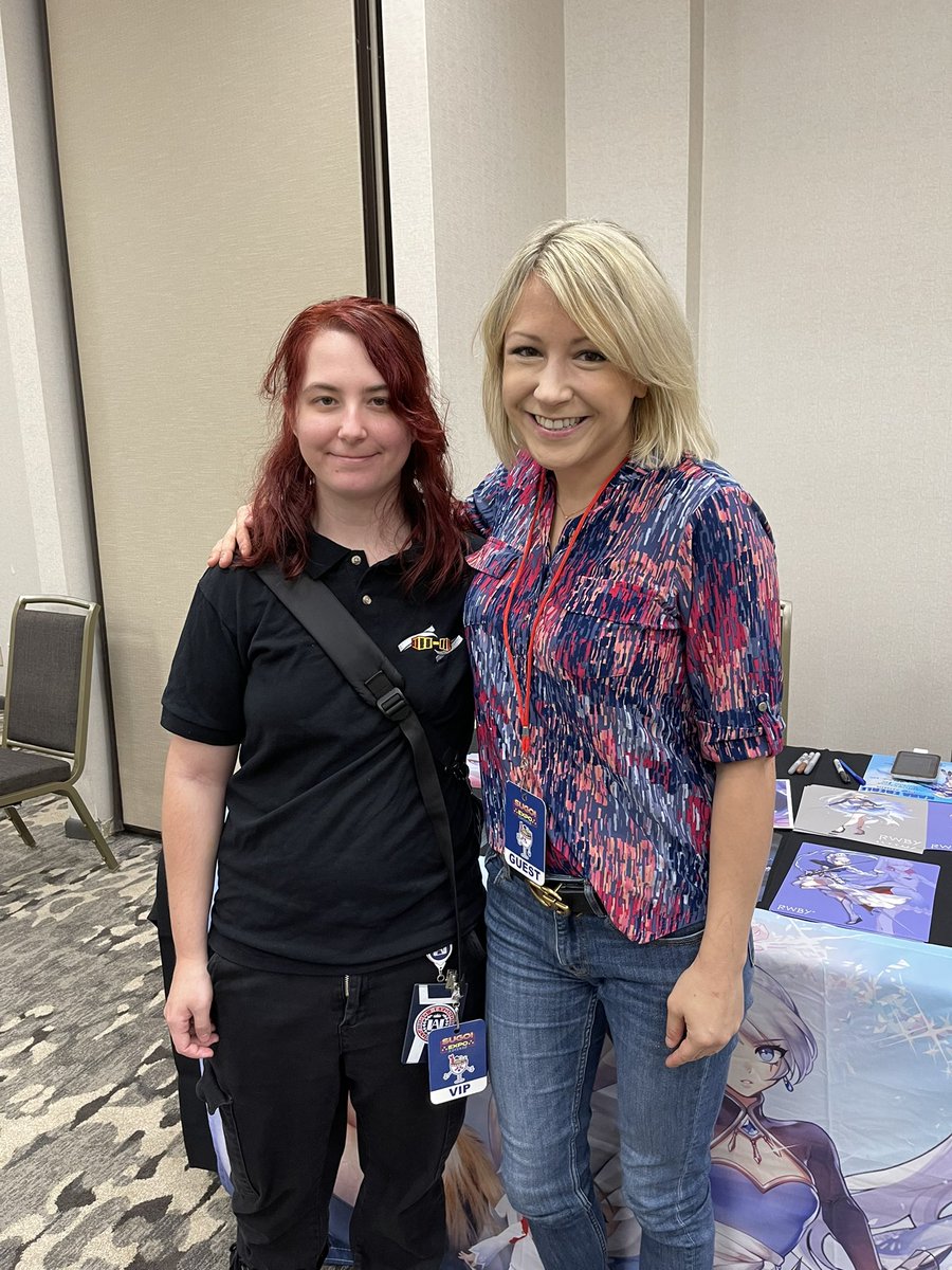 agildedcrow's tweet photo. Had a really great time meeting people at Sugoi Expo! Hopefully I’ll get around to posting more photos when I’m less tired. https://t.co/jhmYdegrXX