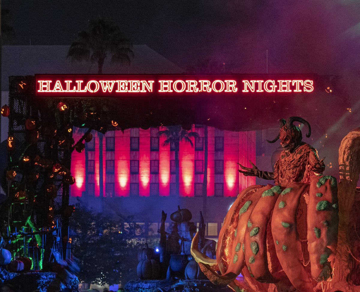 All Hail 🙏🎃
#hhn31
<a href="/HorrorNightsORL/">Halloween Horror Nights</a>