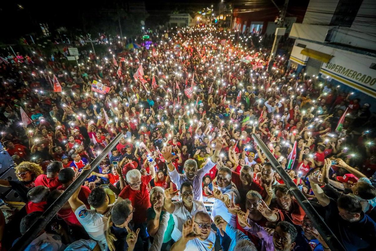 Jeronimoba13's tweet photo. 🙅🏾‍♂️Esquece! Tá estourado! #Ibotirama já mandou o recado: o Oeste tem lado! ⭐ Aqui não tem projeto pessoal, o nosso sonho é compartilhado! #ABahiaTemLado #13Lá13Cá #Lula13 #Jerônimo13 #ABahiaÉ13 #Vote13 #J13
📷 Ulisses Dumas https://t.co/WGap58X3qW