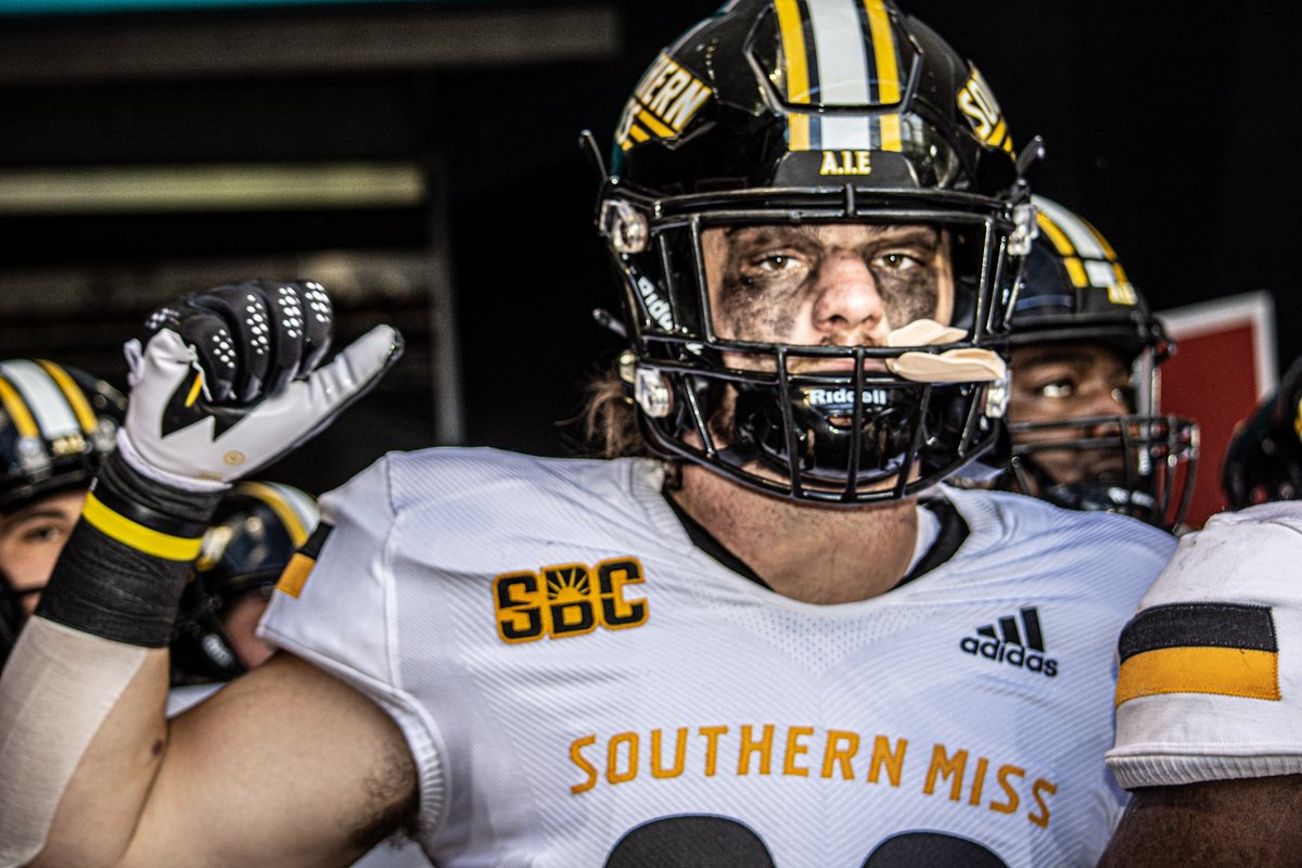 KappaCane's tweet photo. Wanted to share a few photos I took in the tunnel before the @CanesFootball game Saturday... enjoy! #Game2 #GoCanes 

Good luck going forward @SouthernMissFB #AIE | #SMTTT https://t.co/Bj2gKwpdav