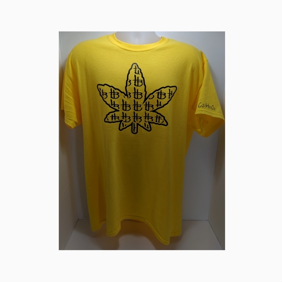 ZeroGravGlass's tweet photo. So good I had to share! Check out all the items I'm loving on @Poshmarkapp from @ShopSaritalynne #poshmark #fashion #style #shopmycloset #thehighbrand #chemcouturestreetwear: https://t.co/uYBvOJJGlI https://t.co/nXQ0GIBK2y