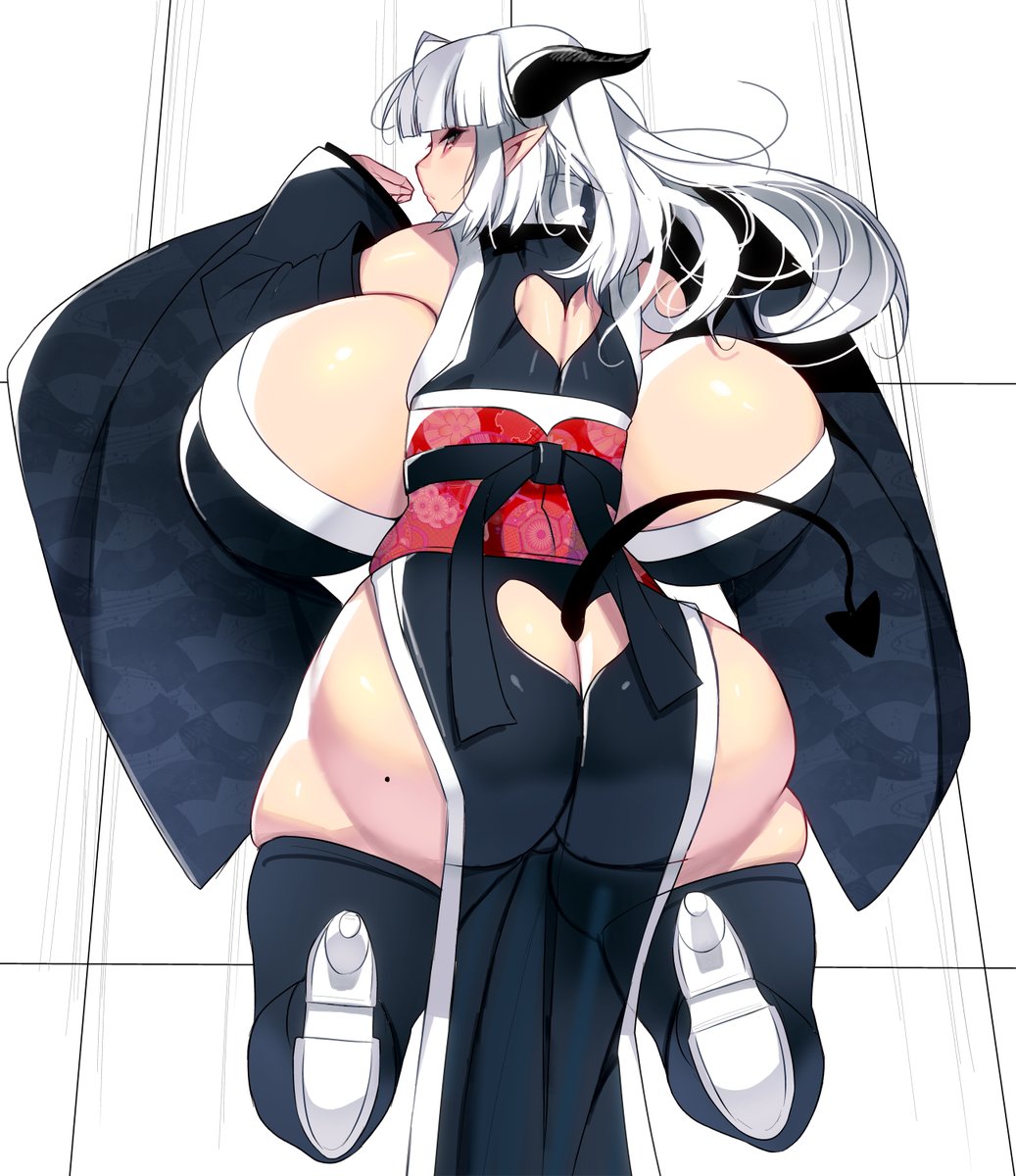 ムチムチしたお尻
https://t.co/0Th2lm2CBC 