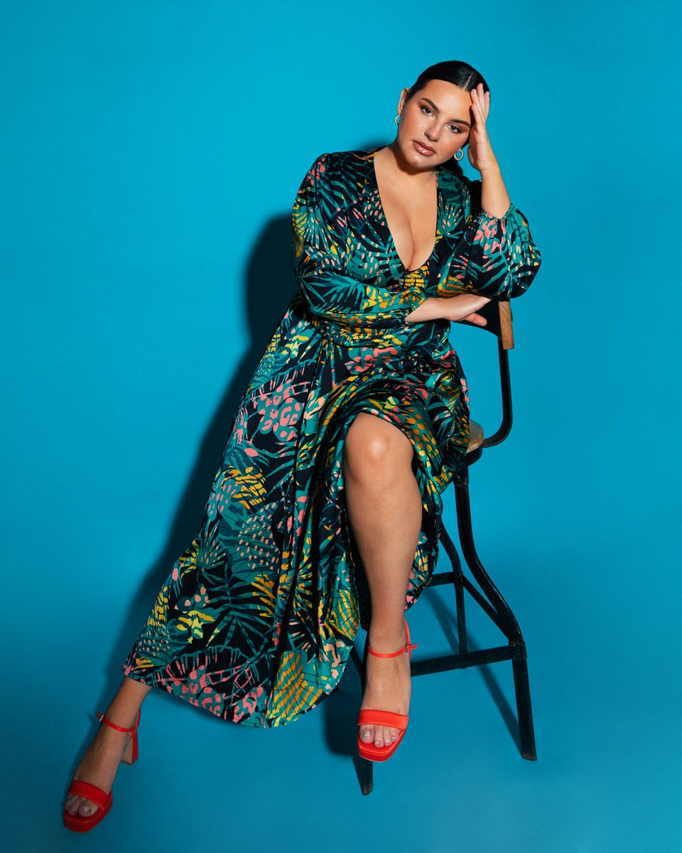 _Lovedrobe_'s tweet photo. Tropical print AND luxurious satin fabric? Need we say more 🌴 https://t.co/Z4ouf3hGxn