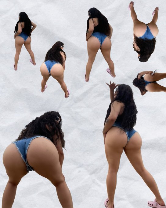 Your new screensaver ?? https://t.co/6gDCj8laKn