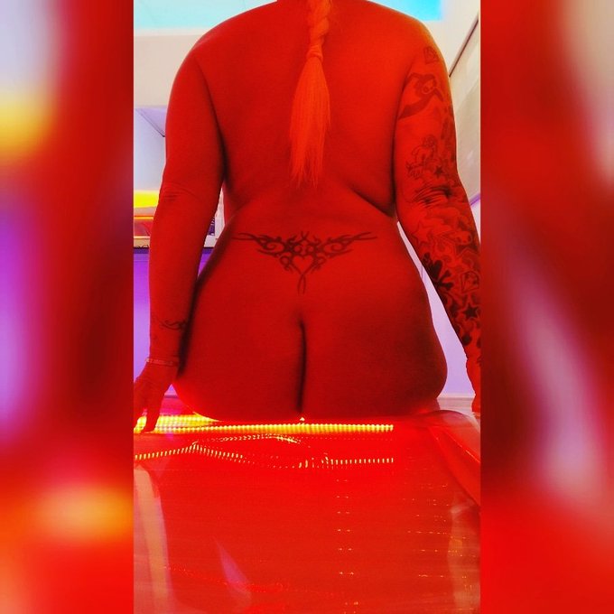 Guten morg&auml;&auml;&auml;&auml;n Welt 😉 #ass #asslovers #bigisbeautiful #curvywomen #sexy #plussizewoman https://t.co<a href="/tag/ass"class="tags">#ass</a><a href="/tag/asslovers"class="tags">#asslovers</a><a href="/tag/bigisbeautiful"class="tags">#bigisbeautiful</a><a href="/tag/sexy"class="tags"><span>#sexy</span></a><a href="/tag/curvywomen"class="tags"><span>#curvywomen</span></a><a href="/tag/plussizewoman"class="tags"><span>#plussizewoman</span></a>