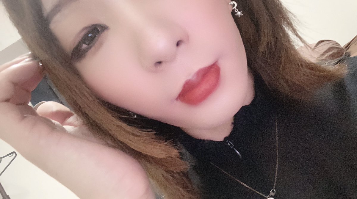 LIBEayamin's tweet photo. •*¨*•.¸あやみん豆知識🌙•*¨*•.¸¸☆*

  オシャレが大好きみんなので
  服装変えたり(最近割と安定)
  メイクは毎日色々試して見て
  たまにめちゃ変わります👀

  まだまだ綺麗を目指し奮闘☝️☝️
 会いに来たお兄さんを第1印象から
釘付けにしたいな💞
#LIBE #ニューハーフ #ドM #マゾ犬あやみん https://t.co/KFtqxbtgY1