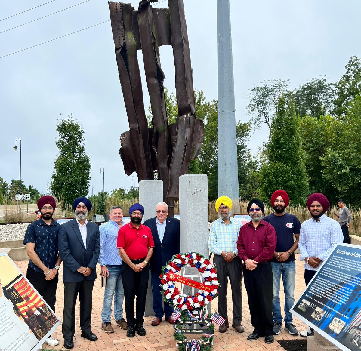 yespunjab's tweet photo. Dayton Sikhs participate in memorial service of Sept 11 attacks on America  https://t.co/5NgcTz8vrd

#Dayton #Sikhs #MemorialService #911Attack #NewYorkTerrorAttack #WorldTradeCenter #WorldTradeCenterAttack #US https://t.co/czZZJwjZy1