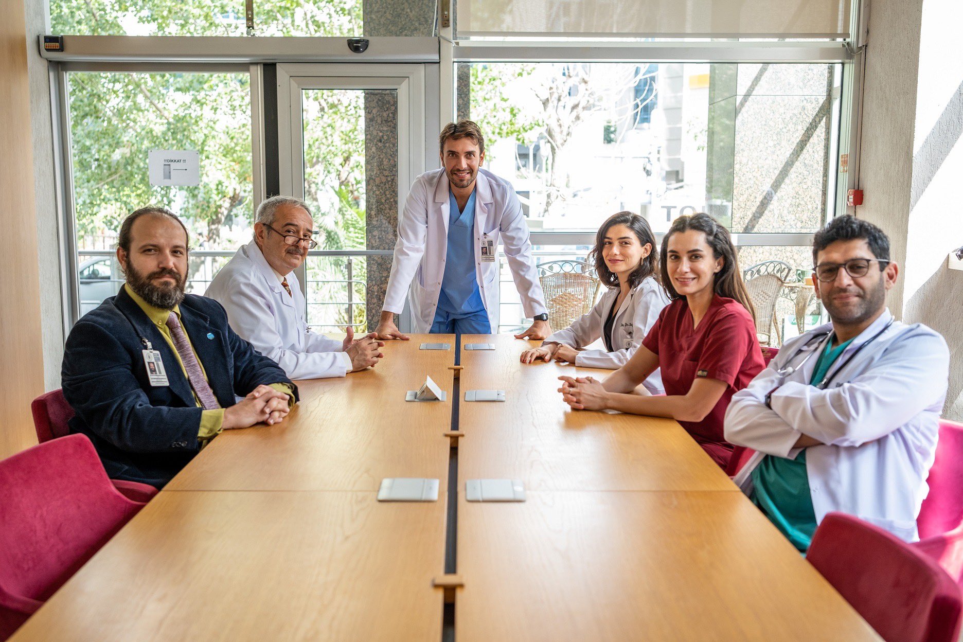 Fcb9rVbX0AEf7qw?format=jpg&name=large