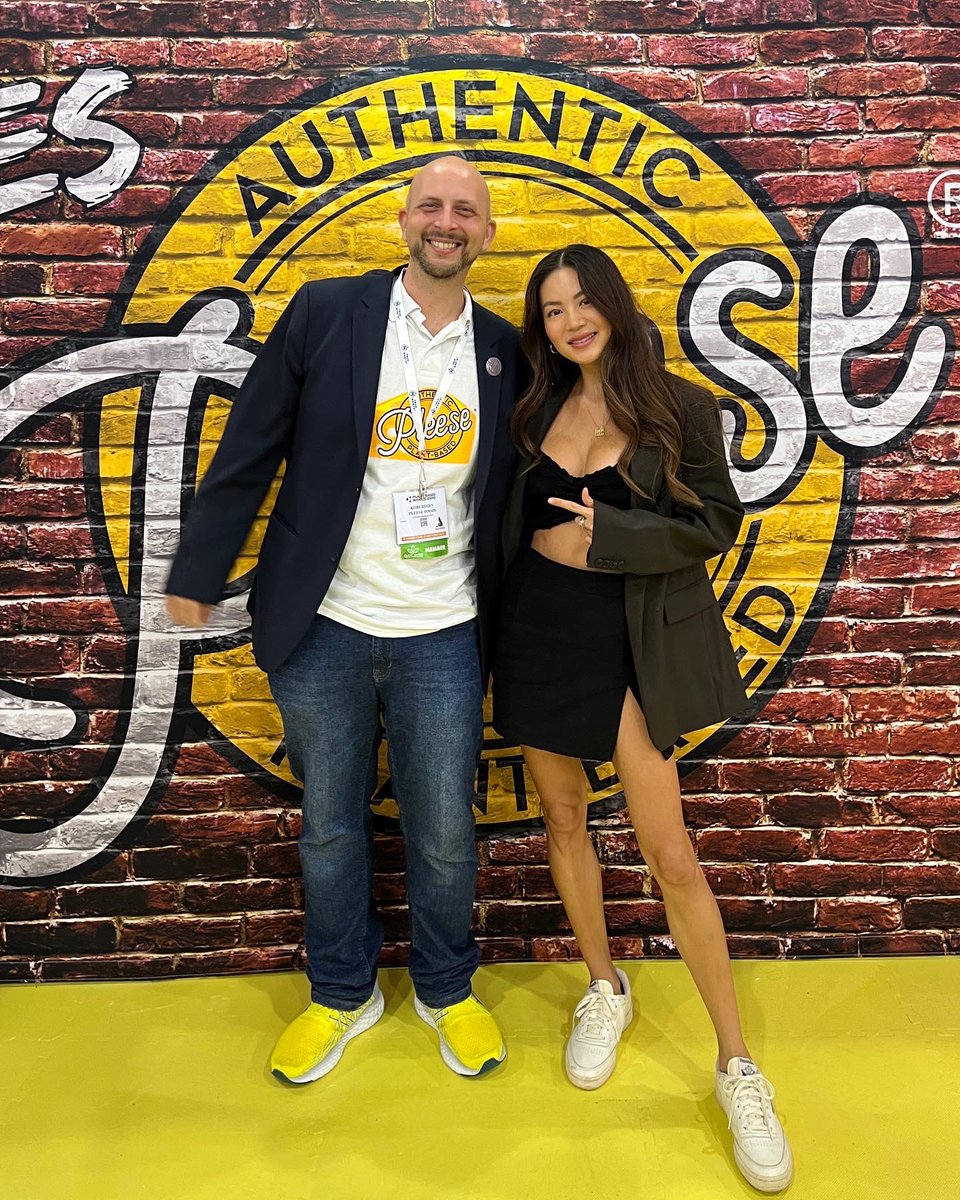 A logo I designed for <a href="/pleesecheese/">pleesecheese</a> 🧀 was so great to see it come to life at #plantbasedworldexpo <a href="/javitscenter/">Javits Center</a>