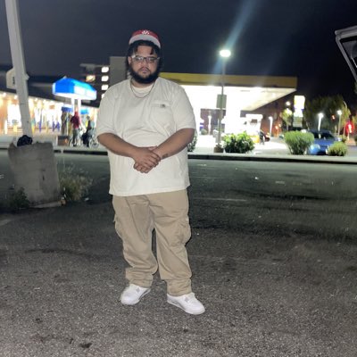 GregfuckingMora's tweet photo. #NewProfilePic https://t.co/xMRr45ucsm