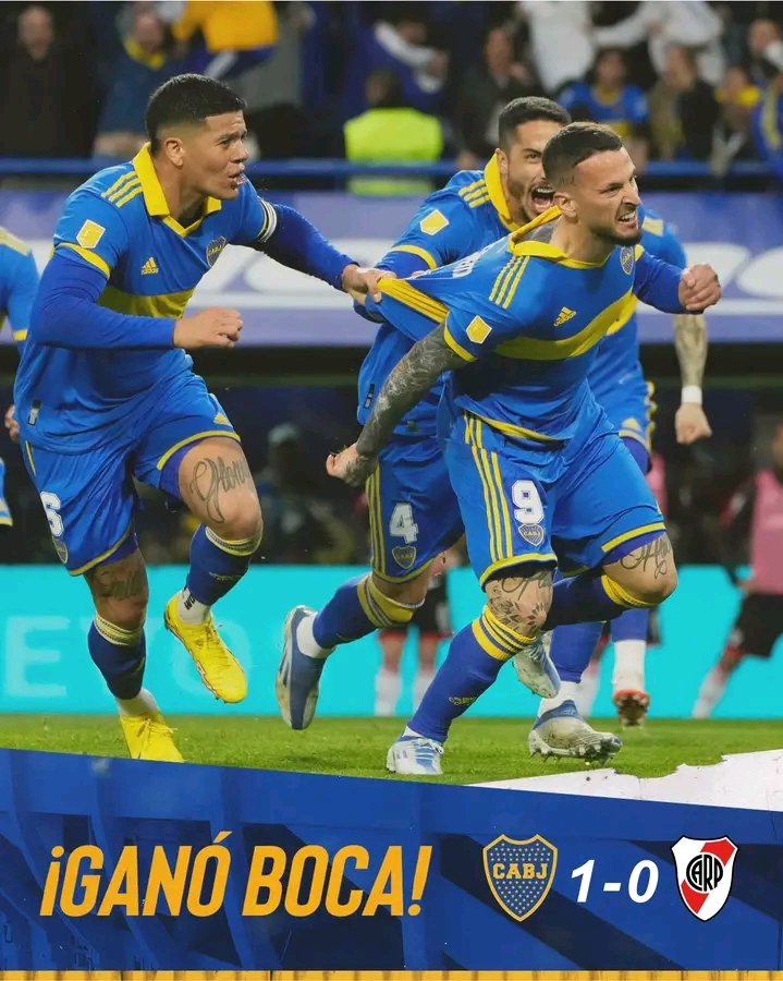 🔚 ¡GRITALO, ABRAZATE Y FESTEJÁ PORQUE GANÓ #BOCA! ⚽️

#Boca 1 - River 0

☑️ Gol: Darío Benedetto.

#DaleBoca 🔵🟡🔵
#TorneoBinance