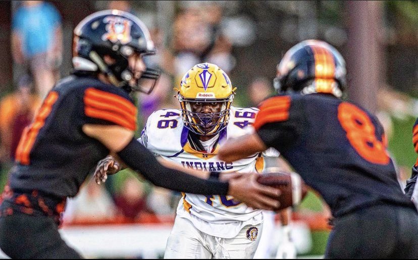 Nieves815_'s tweet photo. A few pictures I’ve taken so far this football season for https://t.co/BV4YW5xvll https://t.co/TPur83cvYJ