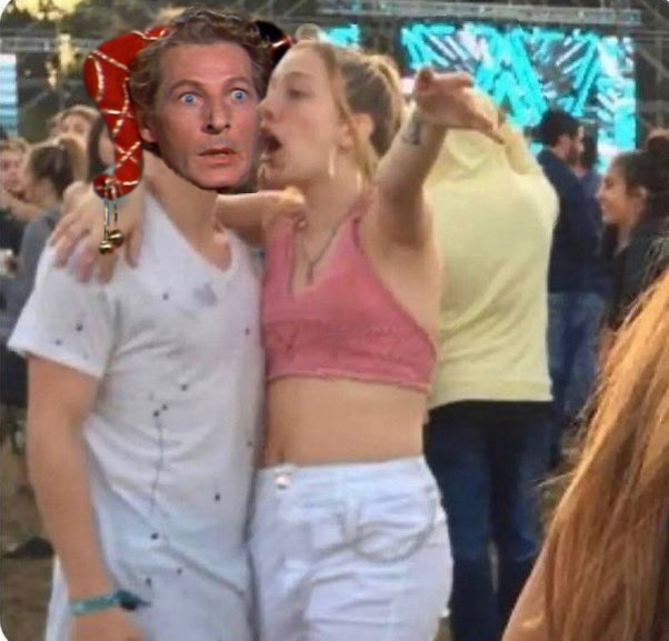 KenJennings's tweet image. THE VESSEL WITH THE PESTLE HAS THE PELLET WITH THE POISON. THE CHALICE FROM THE PALACE HAS THE BREW THAT IS TRUE