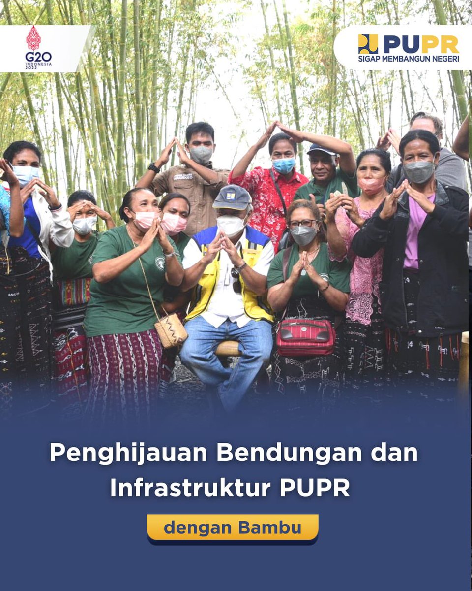 KemenPU's tweet photo. Menteri PUPR Basuki Hadimuljono meninjau Kampus Desa Bambu Turetogo di Desa Ratogesa, Kab. Ngada, NTT yang merupakan pusat pendidikan, penelitian, pembibitan, dan penanaman bambu berbasis masyarakat, Minggu (11/9). 

#SigapMembangunNegeri https://t.co/awDd0wqTl2