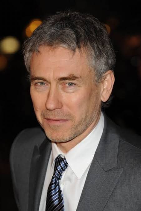 Happy birthday Tony Gilroy. My favorite film by Gilroy is Michael Clayton. 