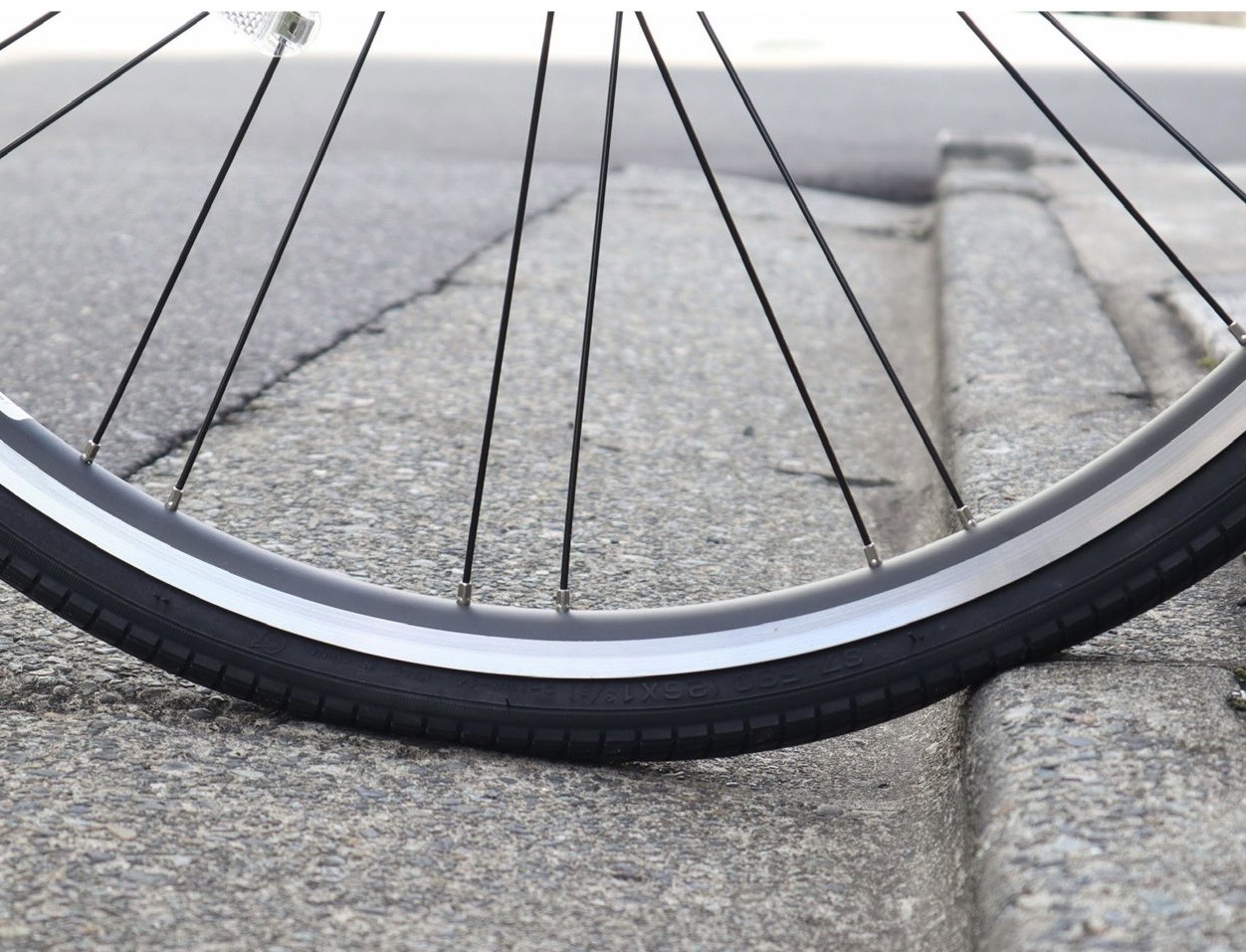 オリンピック 自転車 虫ゴム 交換
