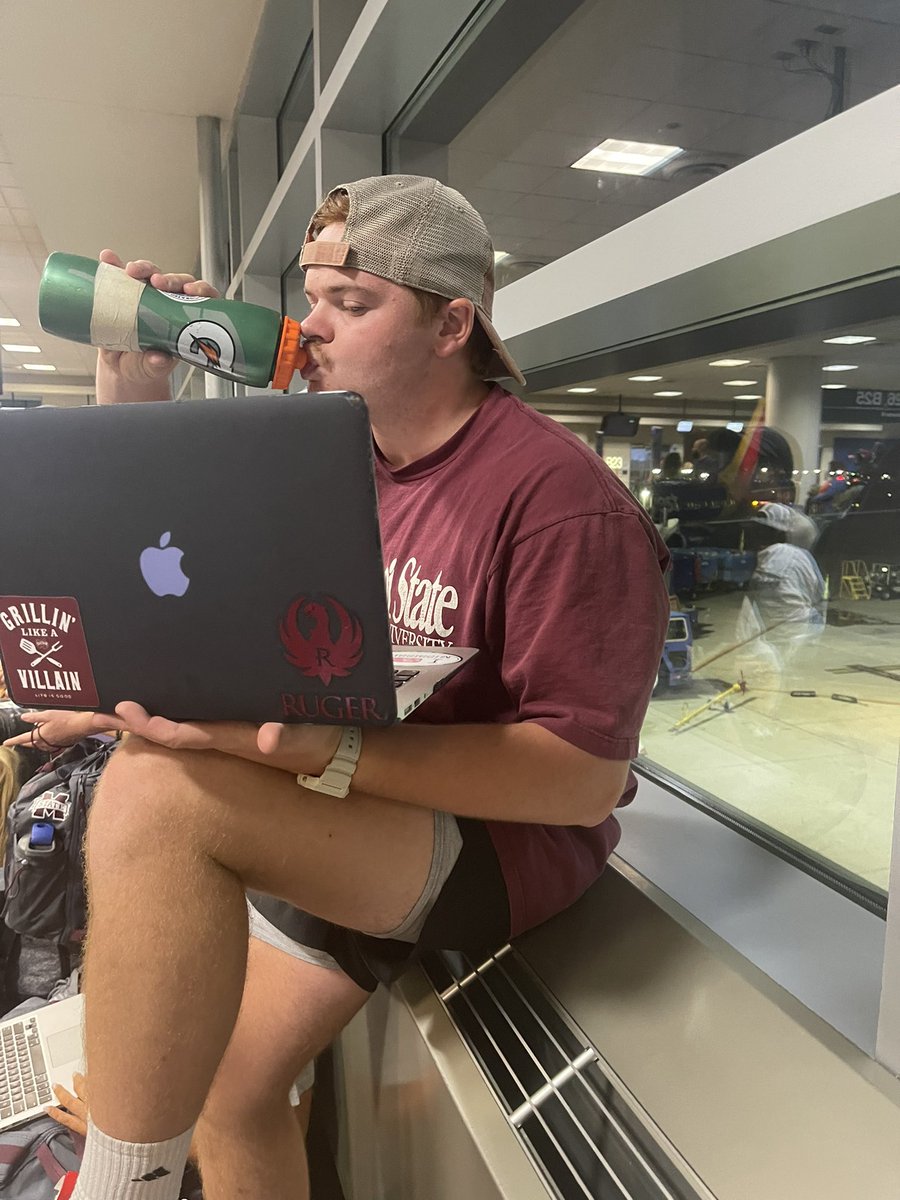 HailStateSpirit's tweet photo. A full weekend of traveling and still finding time to get class work done in between flights. Talk about dedicated student-athletes! 

#HailState🐶 https://t.co/VRXfTICv2m