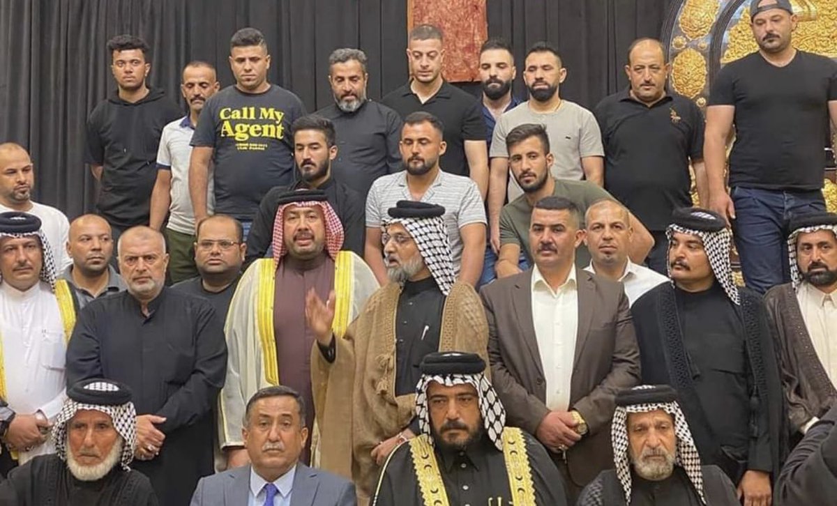 almayaah's tweet photo. جانب من تكريم الاخ مسئول العلاقات العامة الإعلامية للقبيلة الاخ/ ابو جبريل الشحماني - ليلة البارحة ، من قبل الاستاذ/ ركان #الشحماني بدرع التميز والإبداع في الإعلام https://t.co/mLKZsiMSgy