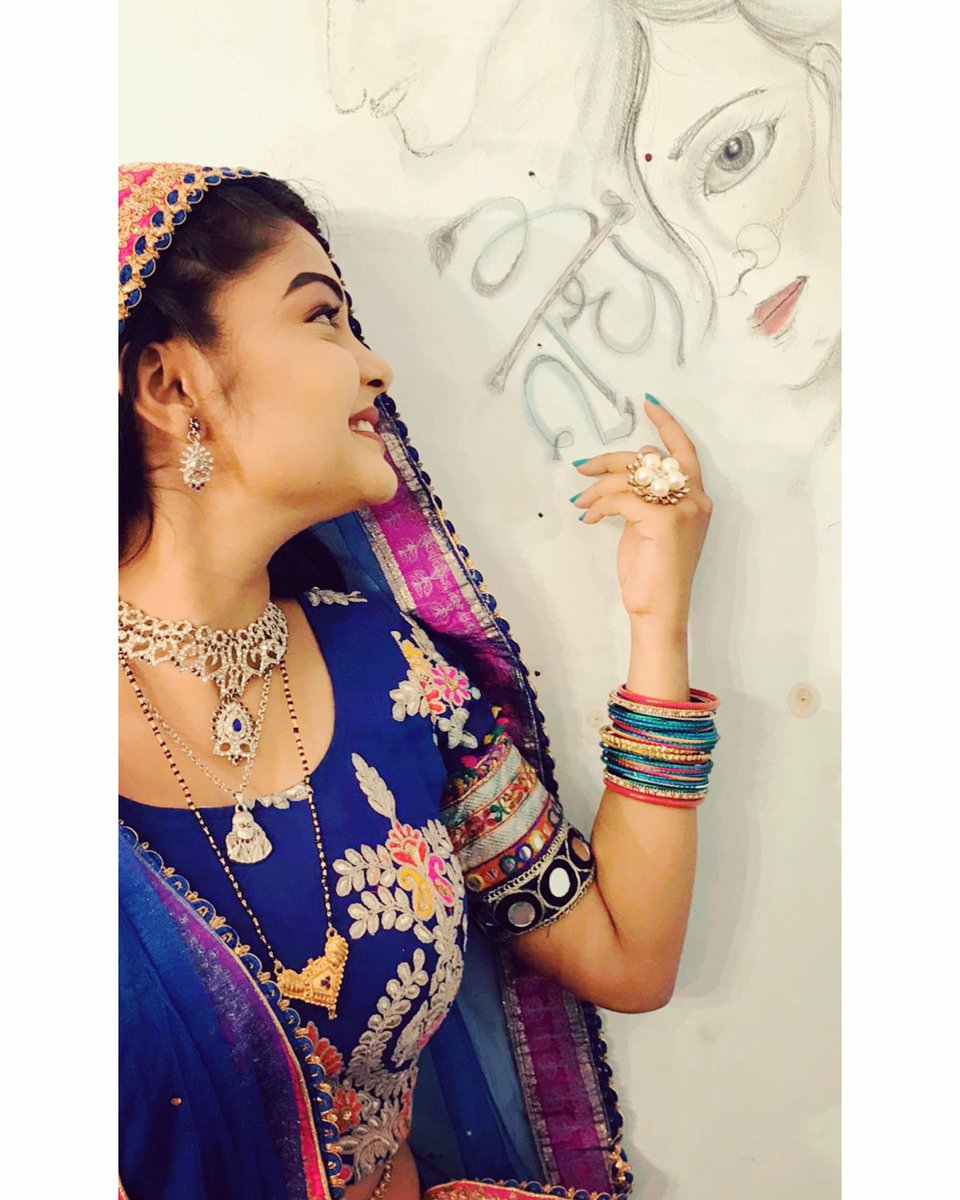 iamlavreen's tweet photo. Radhe radhe...😌🙏

#photo 
#picture 
#snapshot 
#all_shots 
#capture 
#moment
#art 
#beautiful 
#gallery 
#creative 
#artoftheday
#abstract https://t.co/sD67WKwv3q