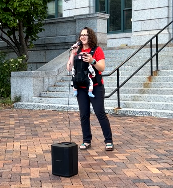 mnnurses's tweet photo. Tonight, MNA nurses in Duluth gathered with community members and the Twin Ports Union family to rally together on the eve of our historic strike. Watch here: https://t.co/2zDaGQmrLb

#Striketember #UnionStrong #PatientsBeforeProfits #SupportNurses #SafeStaffingSavesLives https://t.co/hstRVTwvHa