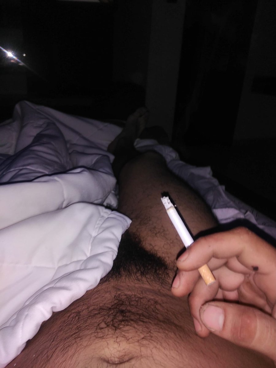 AngelRu45440732's tweet photo. El es Robert 
Chacal activo disponible 😈👽 https://t.co/m3uFfrjUwv