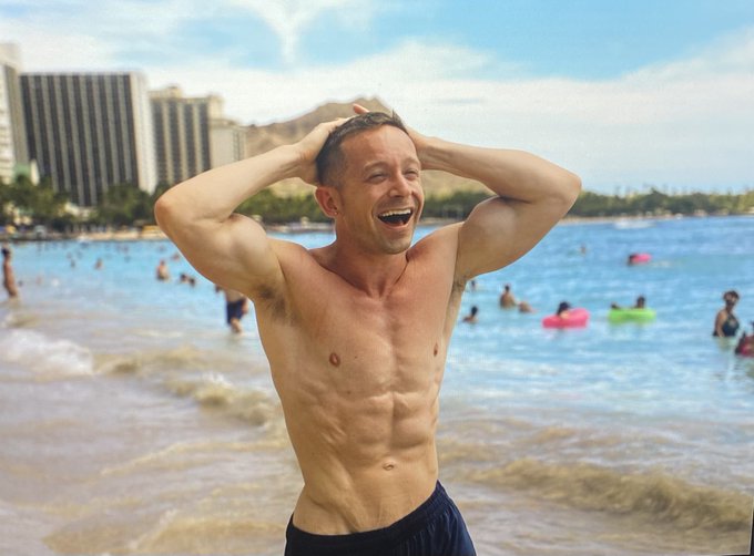 When everything feels like it's collapsing around  you just remember that you are about to make a profound