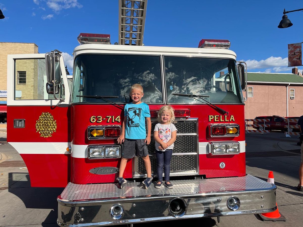 BrookeforIowa's tweet photo. I had the opportunity to visit with &amp; thank the public safety personnel who protect and serve the people of Marion county, during Public Safety Night. 
Thank you also to The Marion County Cattleman’s Association for serving food &amp; local group a Few Farm Girls for dessert. https://t.co/nsYslRqKC5