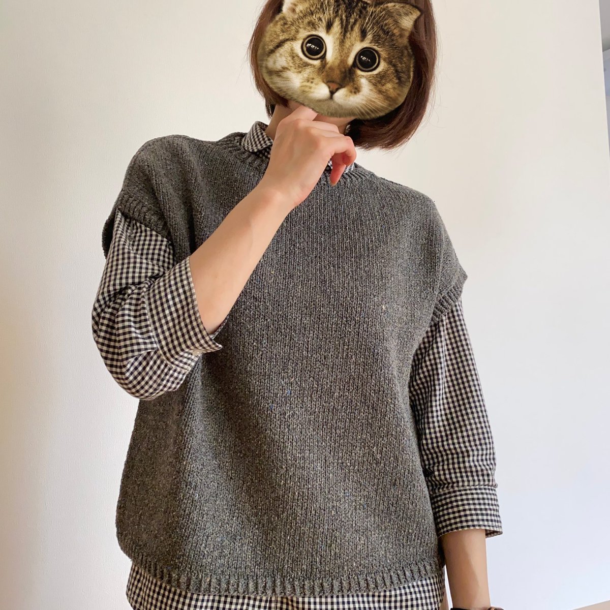 keitoamico's tweet photo. 先日の #basicshirt 。
Mサイズだと、
ちょうど良く重ね着できる🖤
母にあげようか自分で着るか迷うなぁ😋
#編み物
#編み物好きさんと繋がりたい https://t.co/vy7jYuFGyI