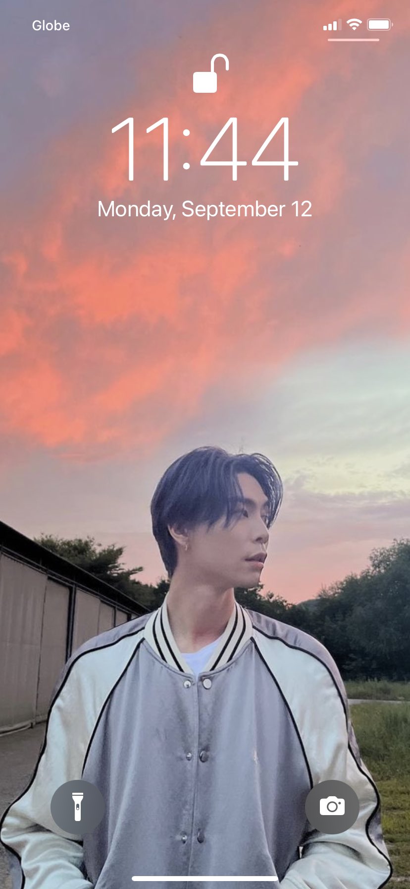 Trels ia On Twitter exoredteencart Help Djksnskaksmzkamzks 