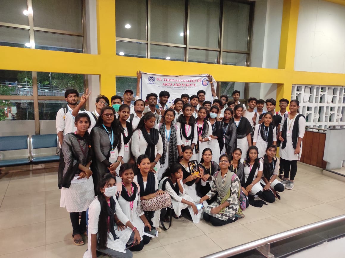 Nss_Stcas107_Ch's tweet photo. @_NSSIndia @NSSChennai 

Drug Awareness program at music Academi https://t.co/egWugQEHZM