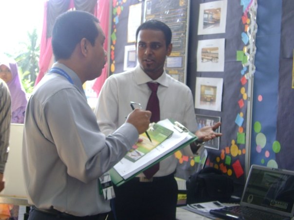UTPOfficial's tweet photo. Kuhan Pathy’s long list of achievements shows his drive to not just succeed in education and career, but to also make a difference in the community and nation-building.

https://t.co/lH8ikHjuS7 https://t.co/3xxDljEdBI