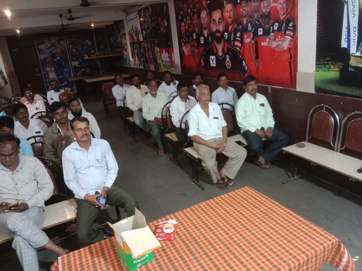 shibafame's tweet photo. Successful Physical meeting on Sunday,11.09.2023 at Athani Dist Belgaum Karnataka.
35 +
Participated in meeting.
#indianbitcoin
#SFV2
#shibafame https://t.co/AL5GrAWp6L