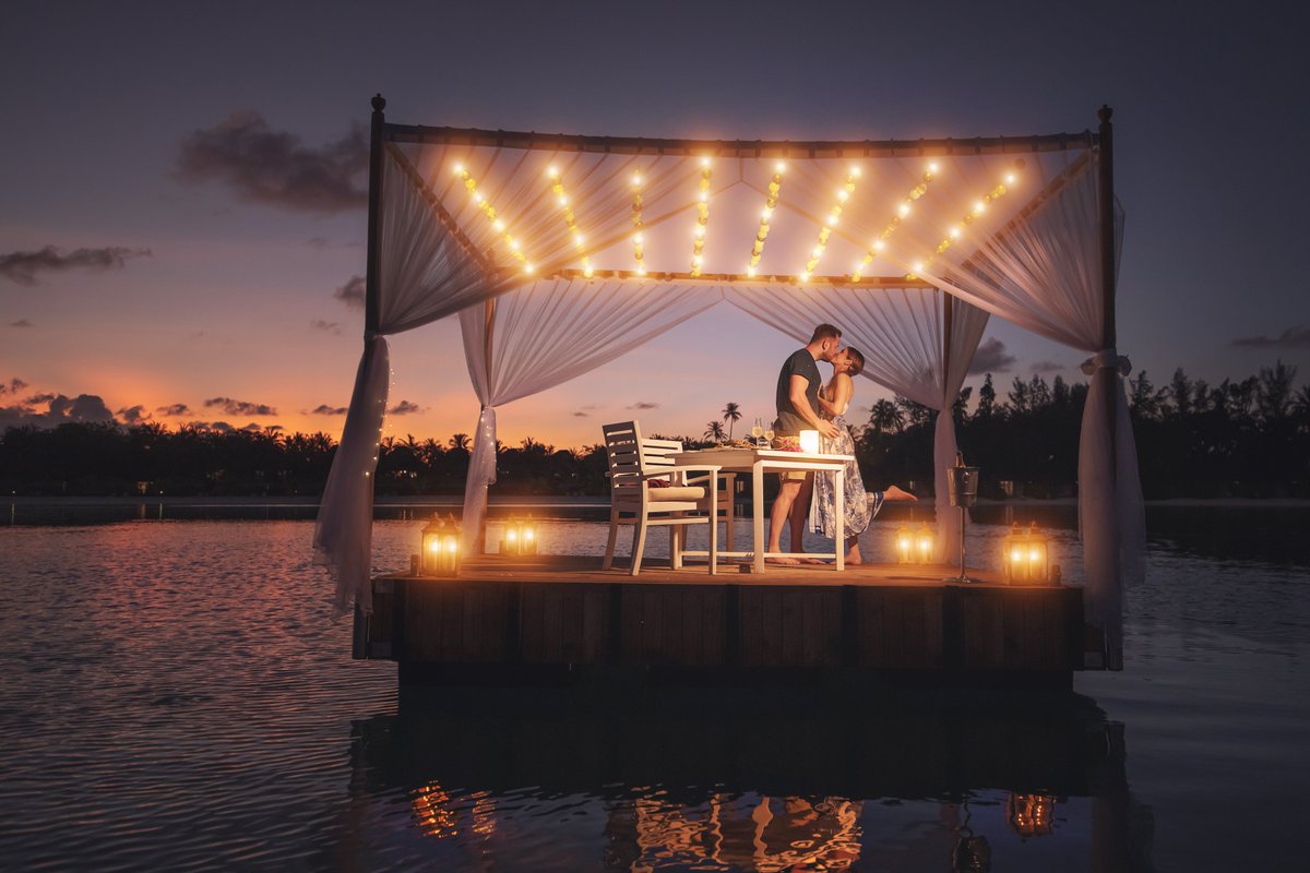 Shack Dinner Under the Sky