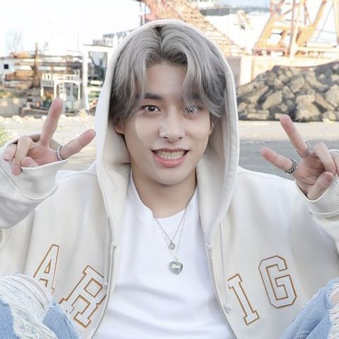 scaredyyam's tweet image. Y recuerda que Jake dijo:
"No somos perfectos, recuerda siempre que somos jóvenes. Estaremos equivocados pero aprenderemos de ello" &amp;lt;3
#JAKE #ENHYPEN #ENHYPEN_JAKE #ENGENE