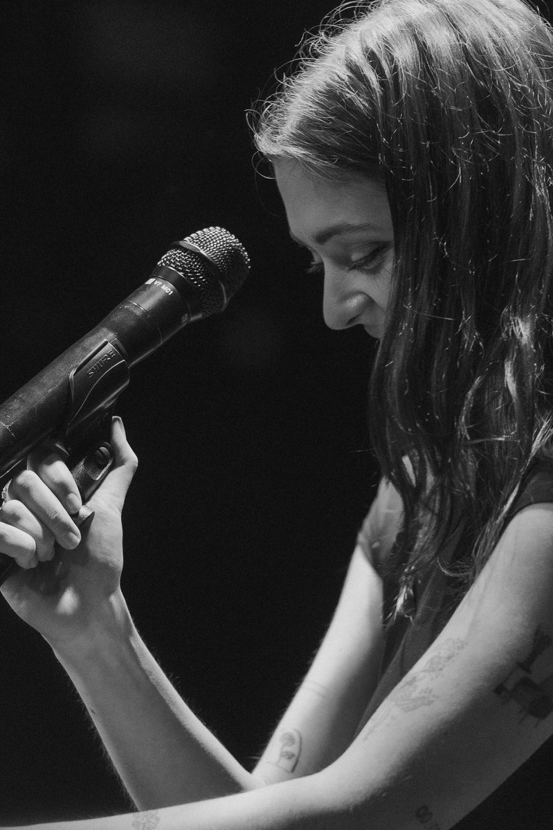 after this show I will be listening to her album on repeat again for the foreseeable future <a href="/LizzyMcAlpine/">lizzy mcalpine</a>