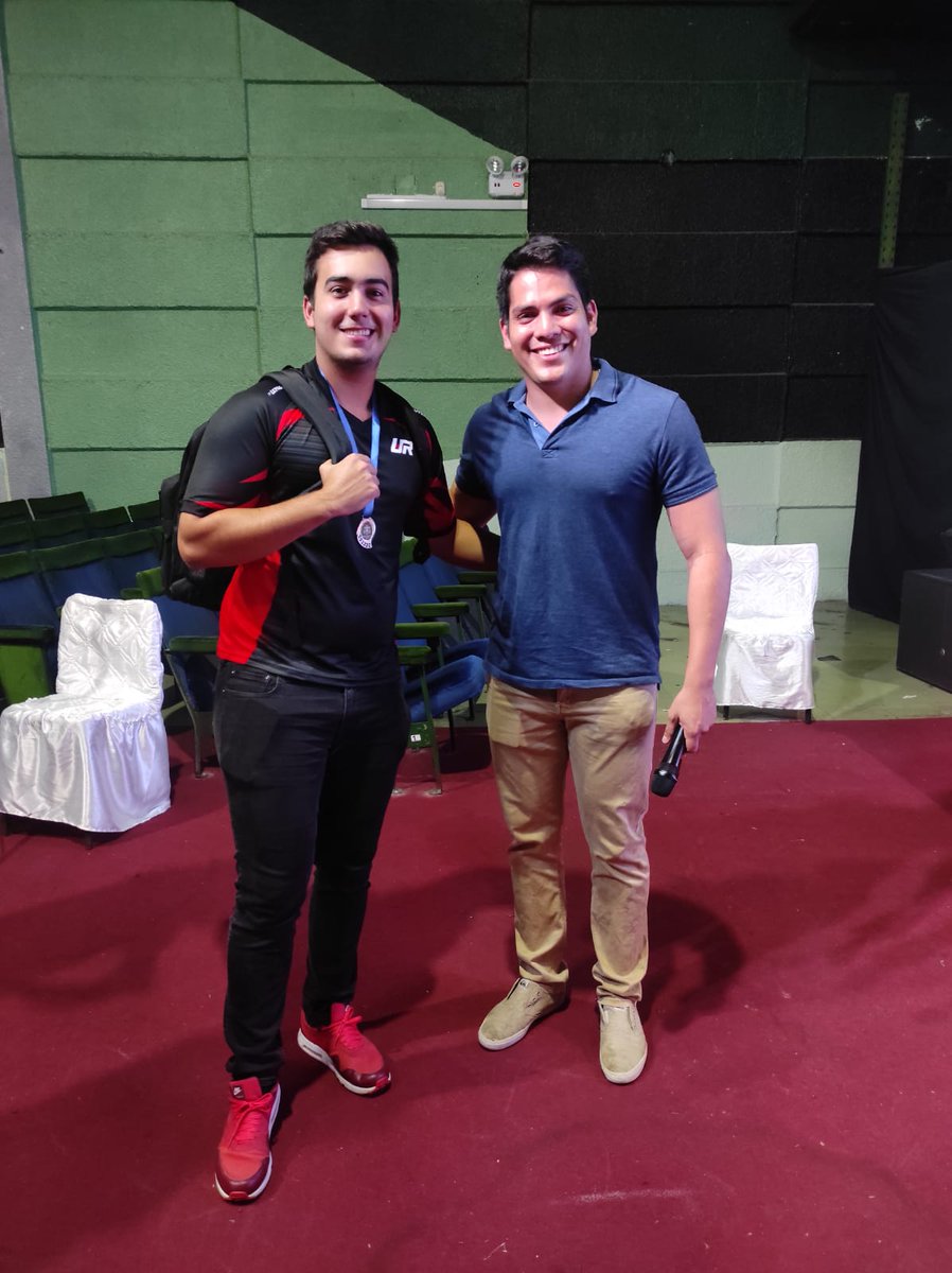 Con el buen Minigod <a href="/Mini__CR/">Mini™️</a> en el presencial de <a href="/LIGA1_PE/">LIGA 1 PERÚ</a>