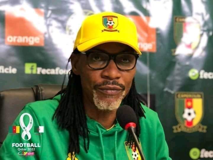 cfootcameroun's tweet photo. 🔴 Rigobert Song, le Sélectionneur des lions indomptables du Cameroun va rendre publique ce lundi 15 heures, la liste des 26 joueurs retenus pour le prochain rassemblement.

Quel(s) joueur(s) n'aimeriez-vous pas voir dans la liste ? 🤔 https://t.co/wZYf2B7L9n
